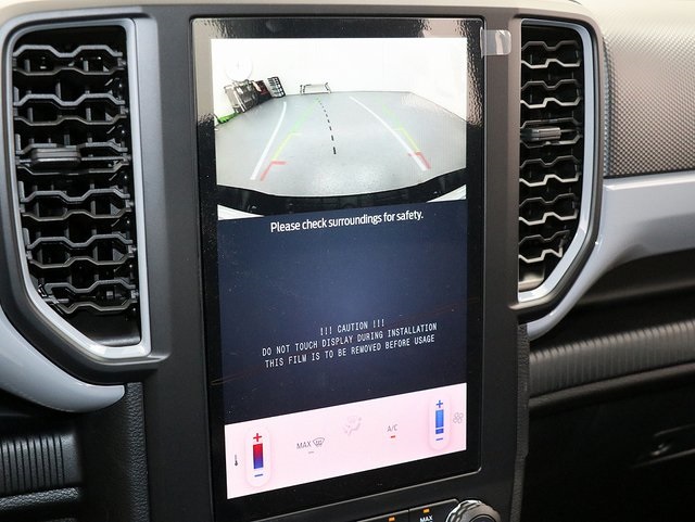 New 2025 Oxford White Ford XL image 19