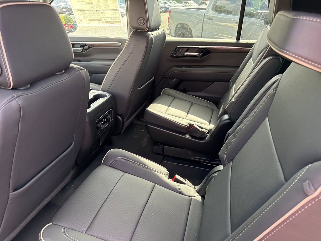2025 Chevrolet Tahoe Premier photo 37