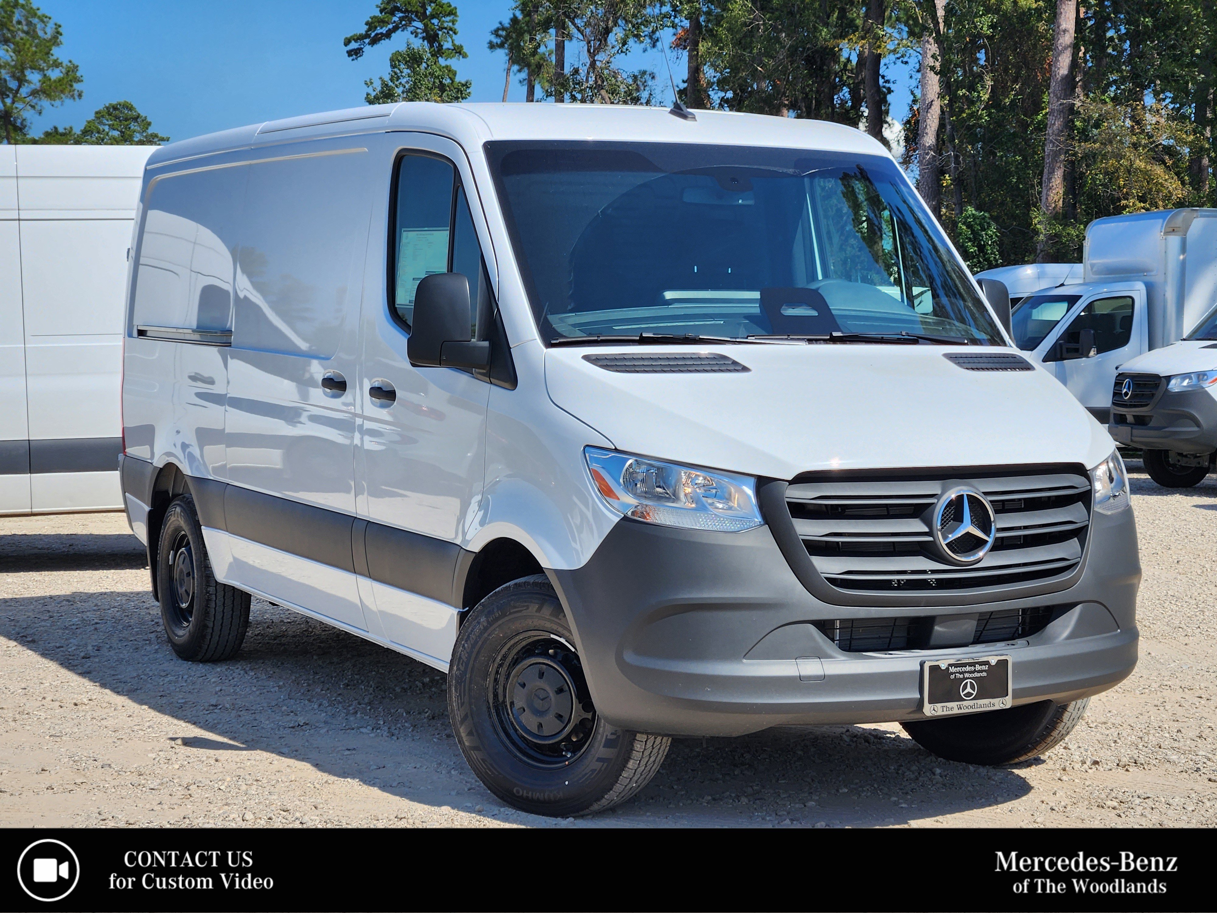 2025 Mercedes-Benz Sprinter Cargo Van Base's photo