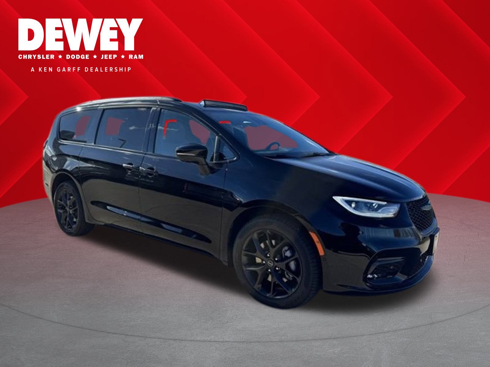 2026 Chrysler Pacifica Limited's photo