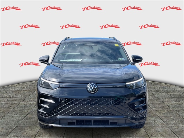 2025 Volkswagen Tiguan SE R-Line Black photo 8