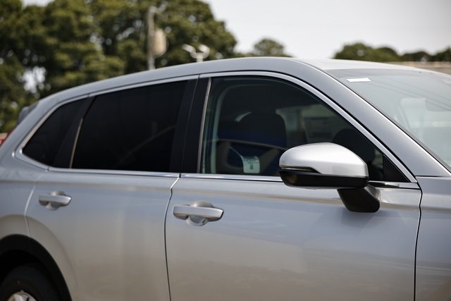 2026 Honda CR-V LX photo 16