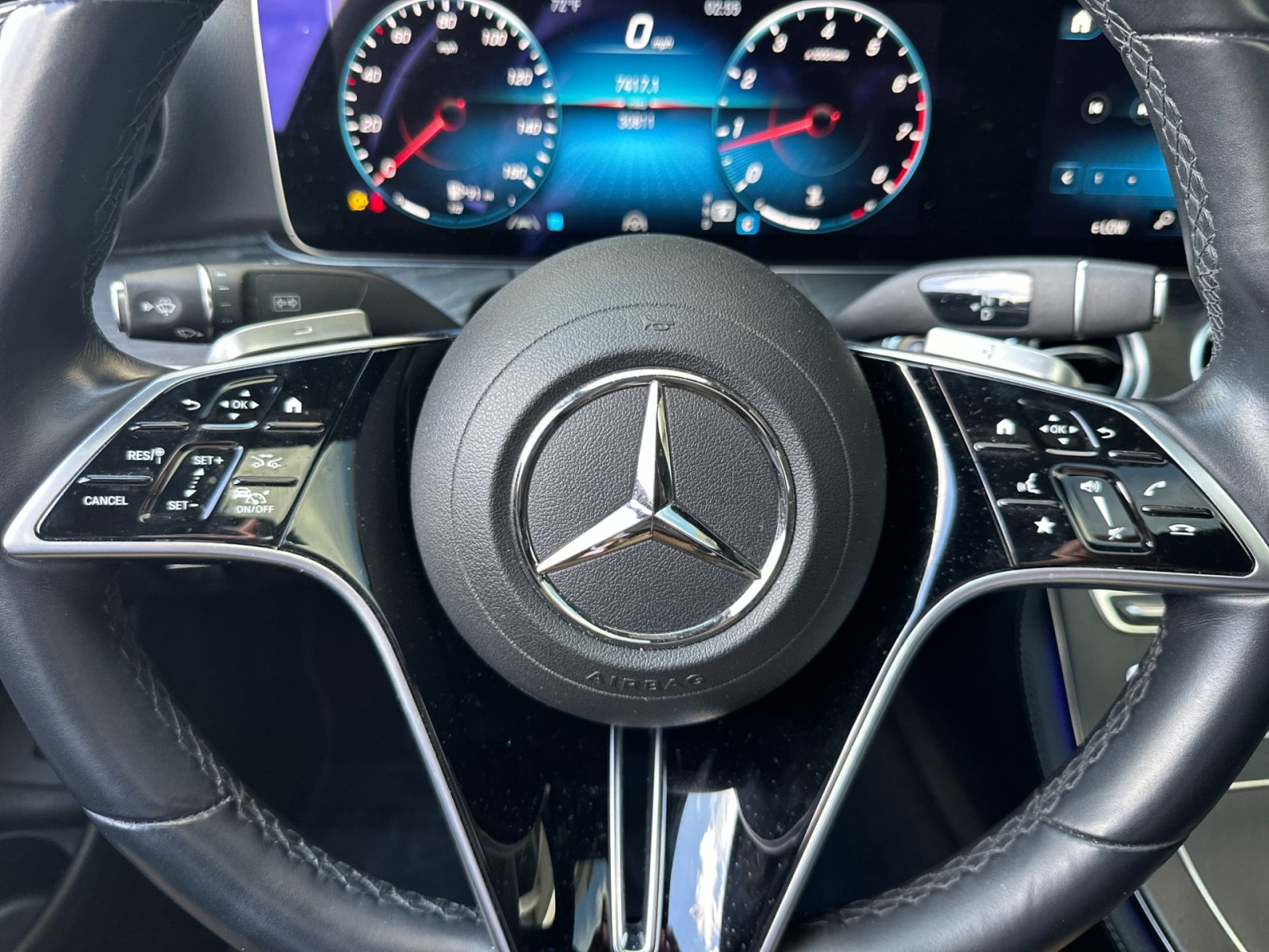 2022 Mercedes Benz E 350 photo 21