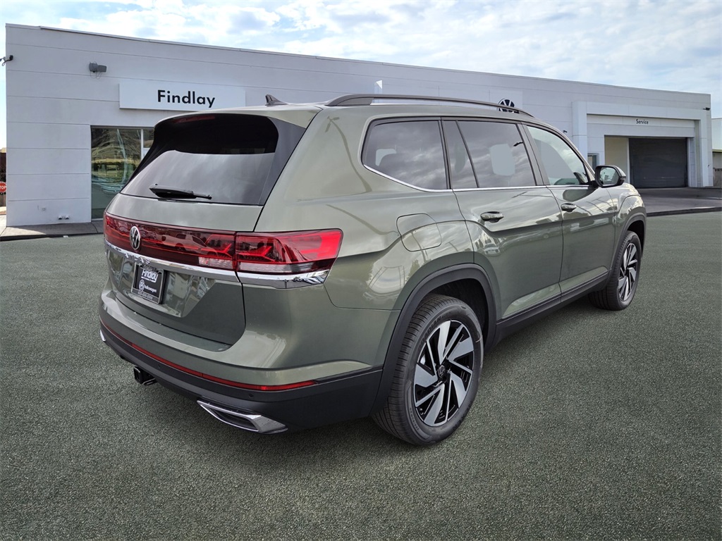 2026 Volkswagen Atlas SE Technology photo 3