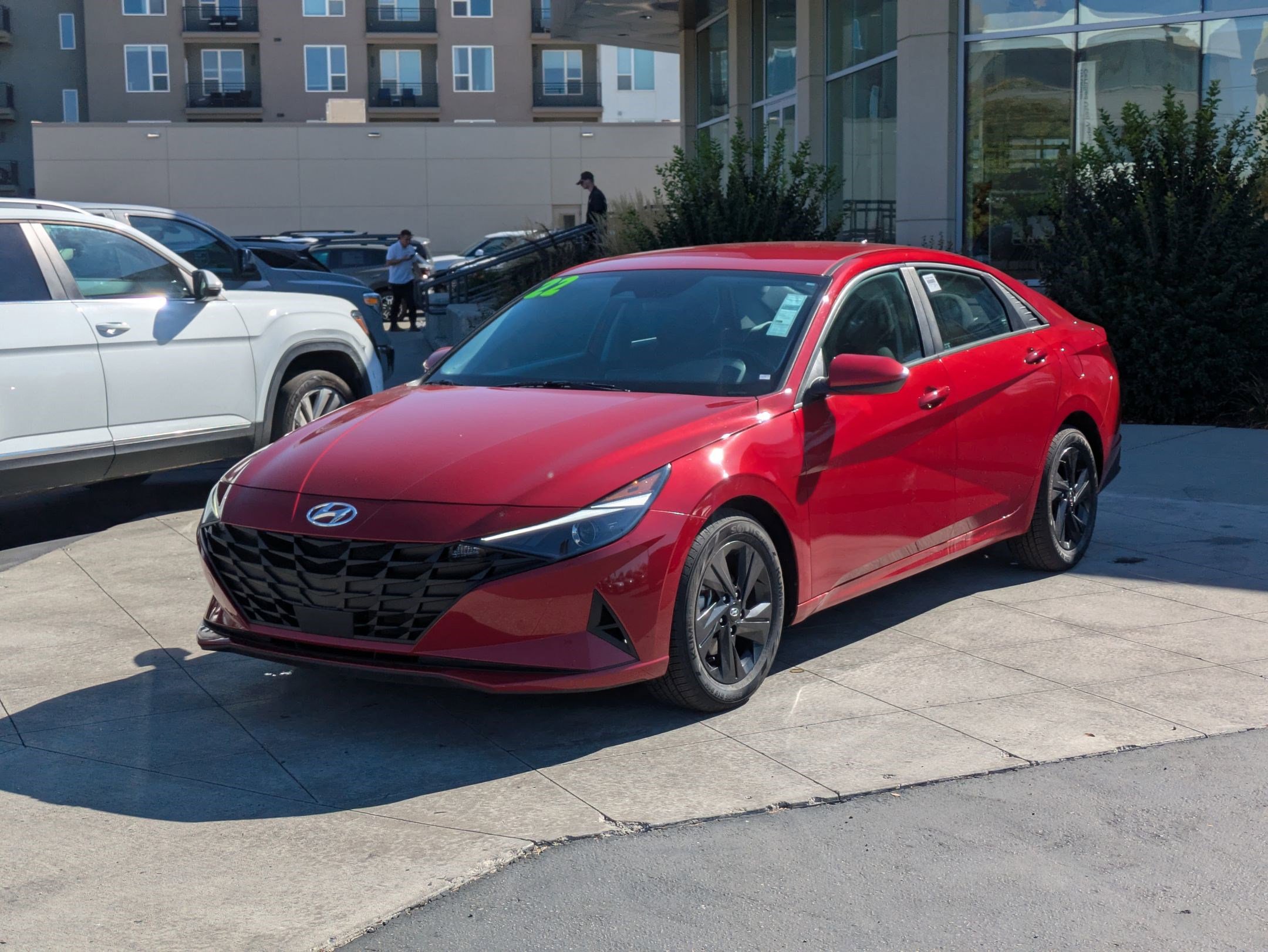 2022 Hyundai Elantra SEL Convenience photo 7