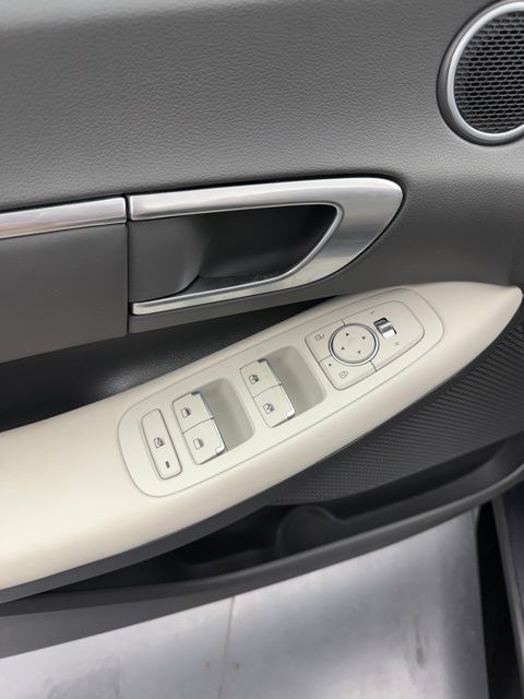 2023 Hyundai Sonata SEL photo 37