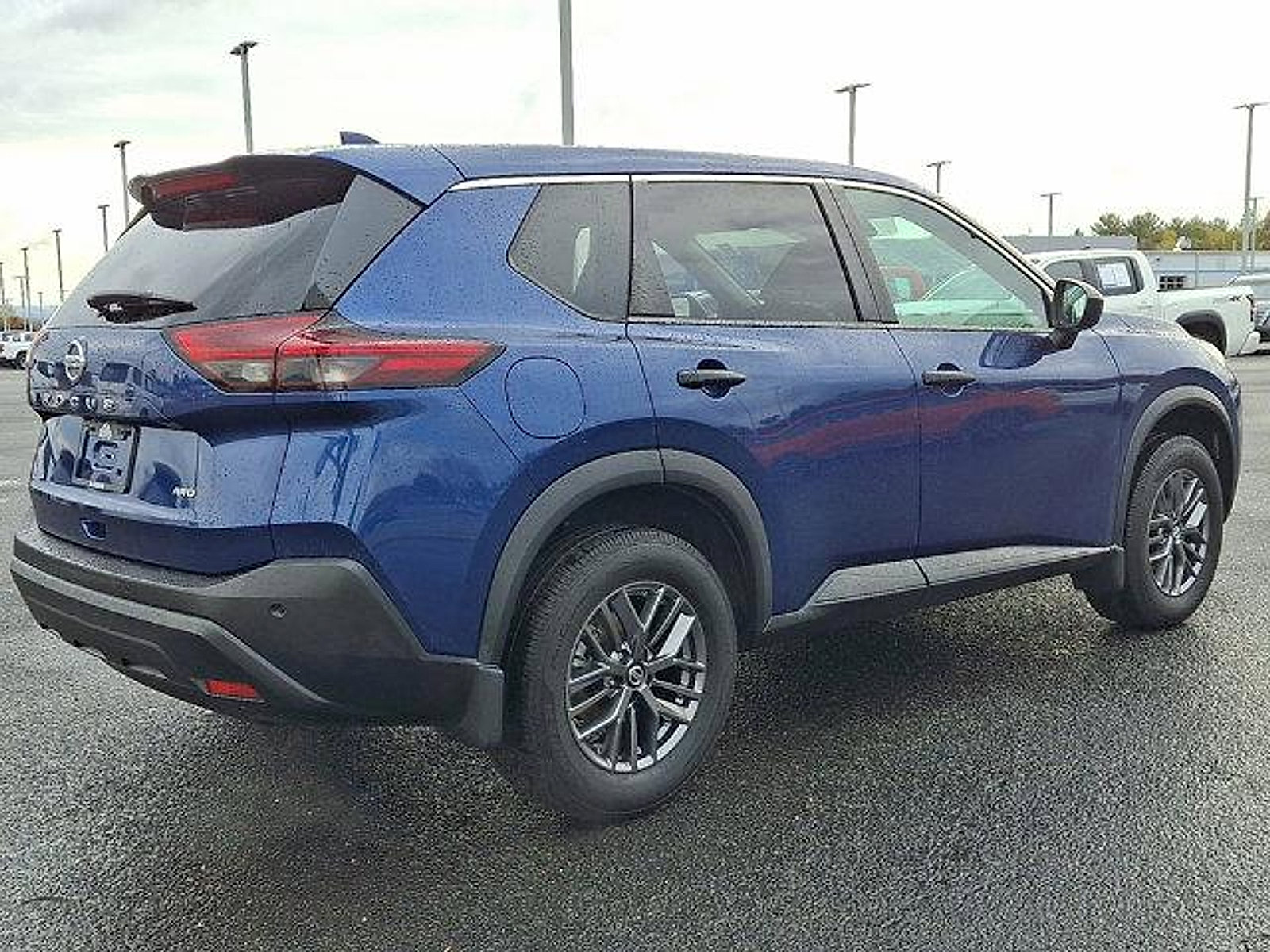 2021 Nissan Rogue S photo 4