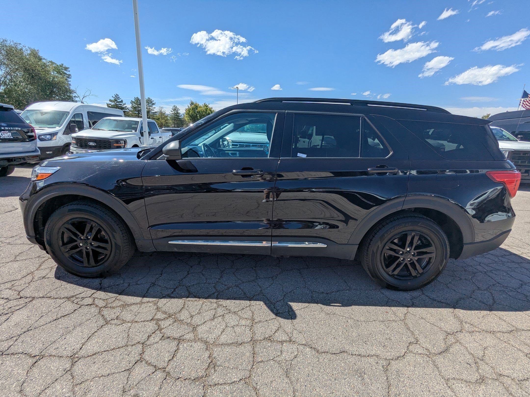 2022 Ford Explorer XLT photo 4