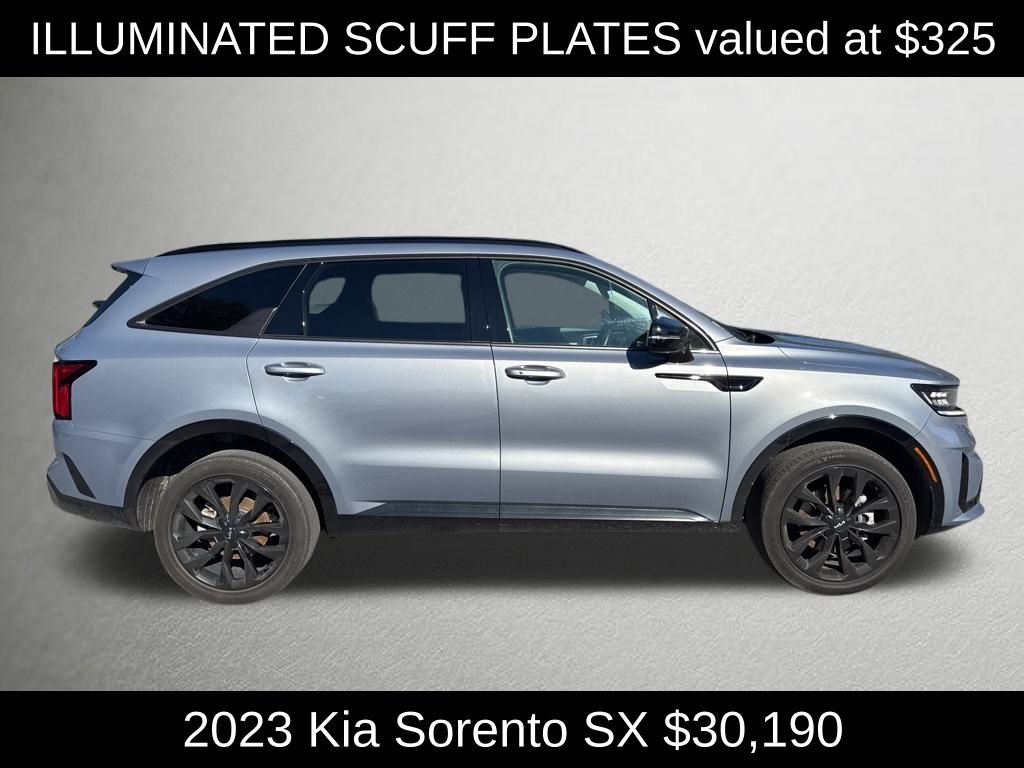 2023 Kia Sorento SX photo 2
