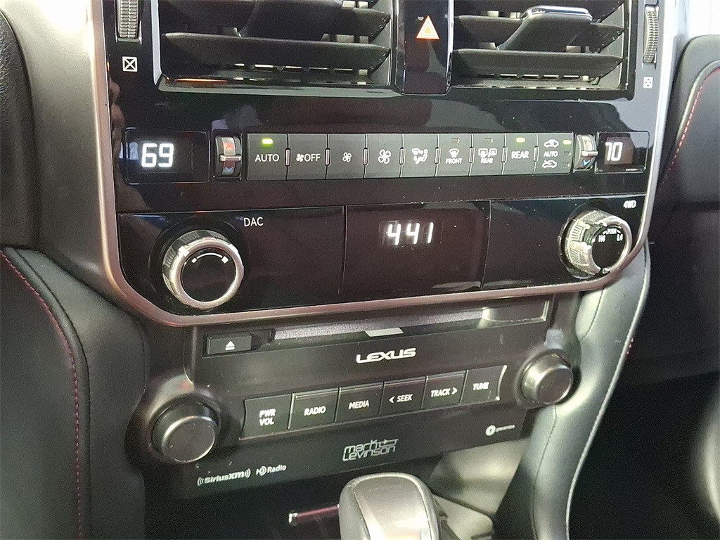 2023 Lexus GX 460 photo 19