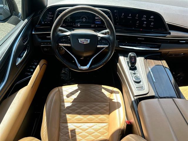 2022 Cadillac Escalade ESV Premium Luxury photo 16