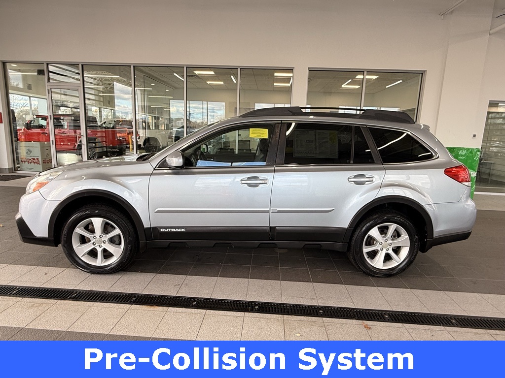 2013 Subaru Outback 2.5i photo 3