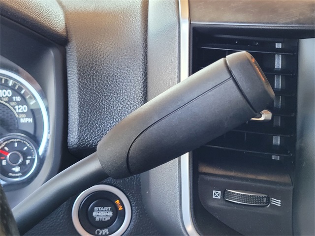 2024 Ram 3500 SLT photo 21