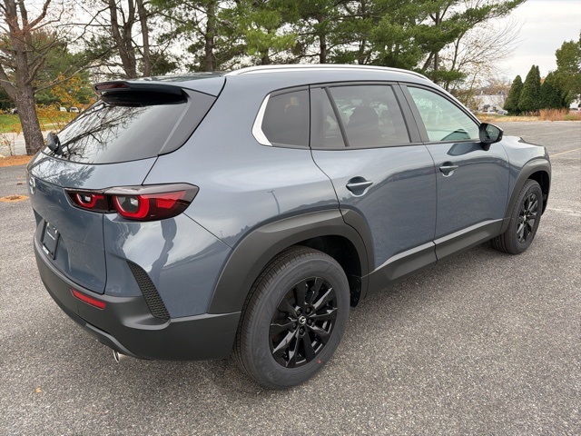 2026 Mazda CX-50 2.5 Select photo 3