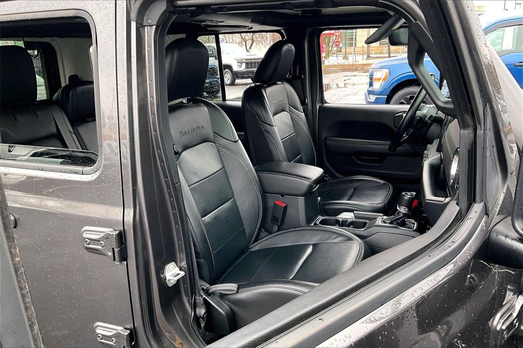 2019 JEEP WRANGLER - Image 5