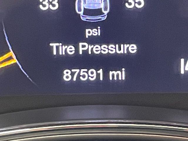 2021 Jeep Grand Cherokee Laredo E photo 2