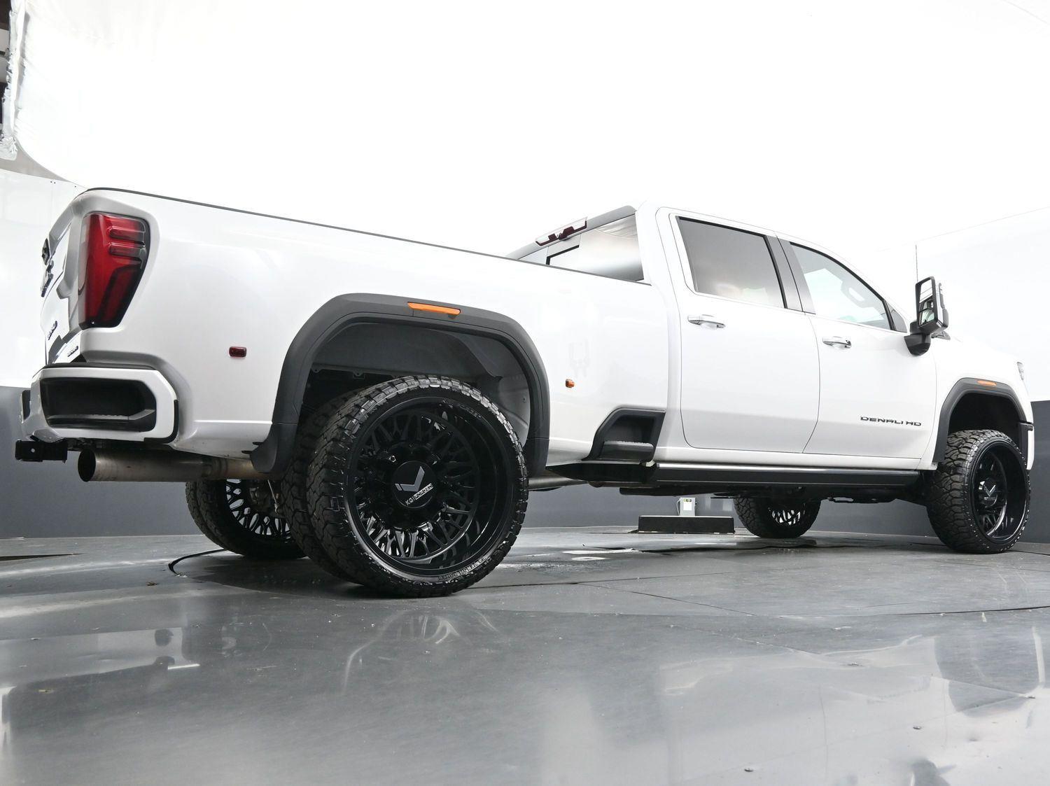 2024 Gmc Sierra HD Denali Ultimate photo 49
