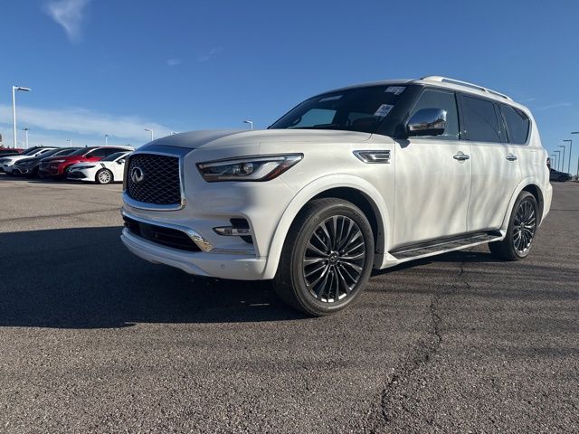 2023 INFINITI QX80 Sensory 4WD's photo