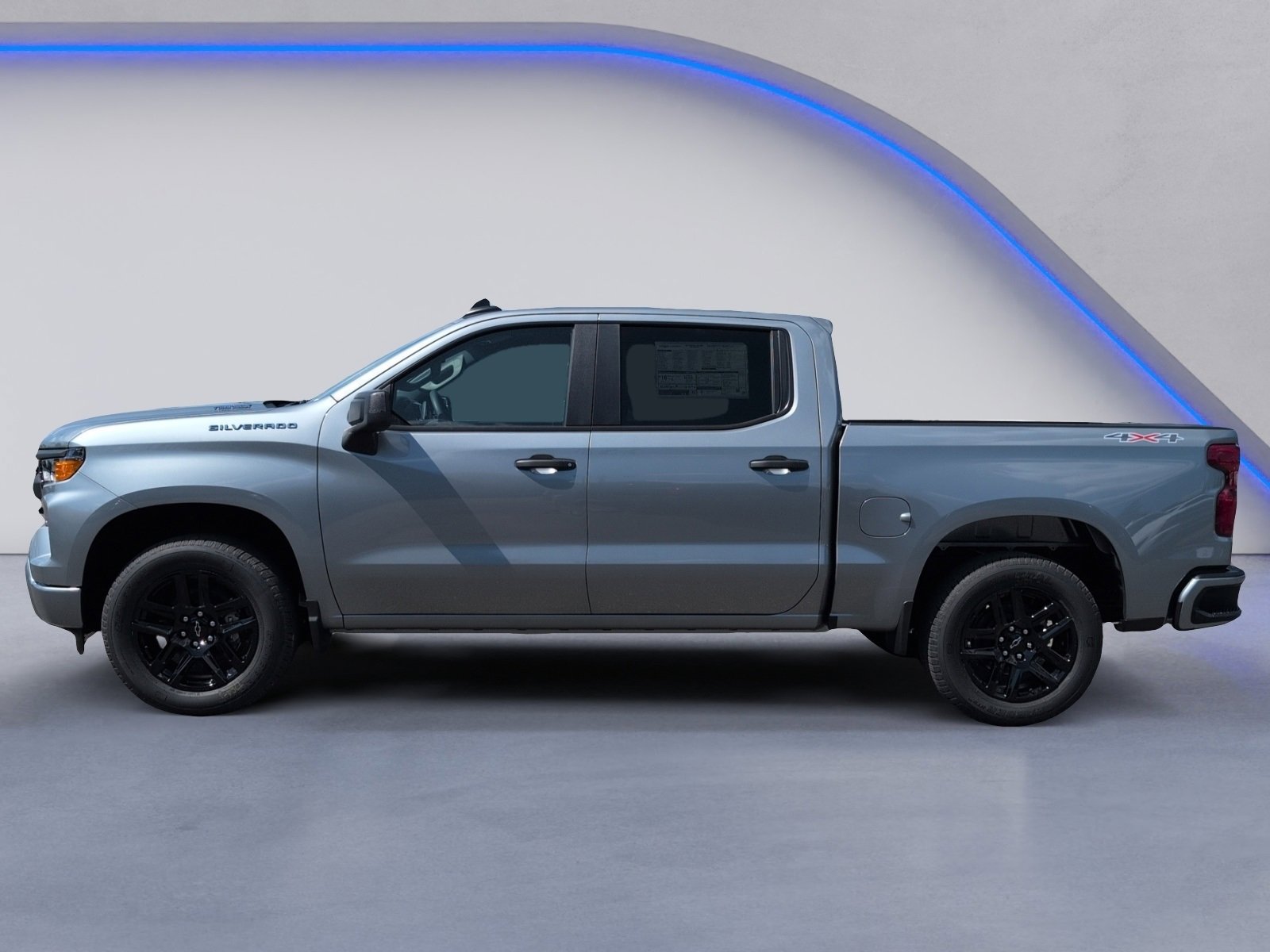 2025 Chevrolet Silverado 1500 Custom photo 4