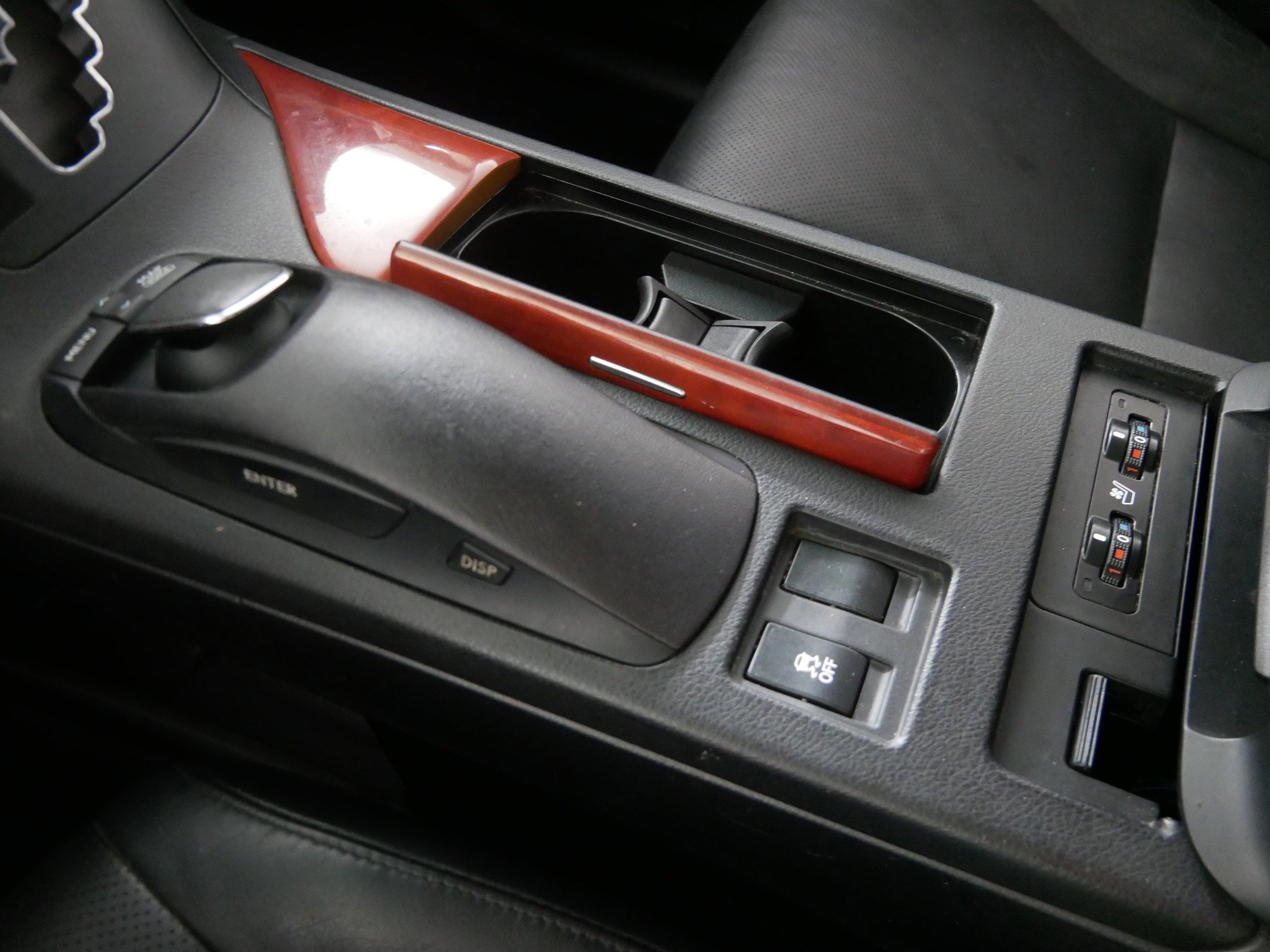 2011 Lexus RX 450h photo 30
