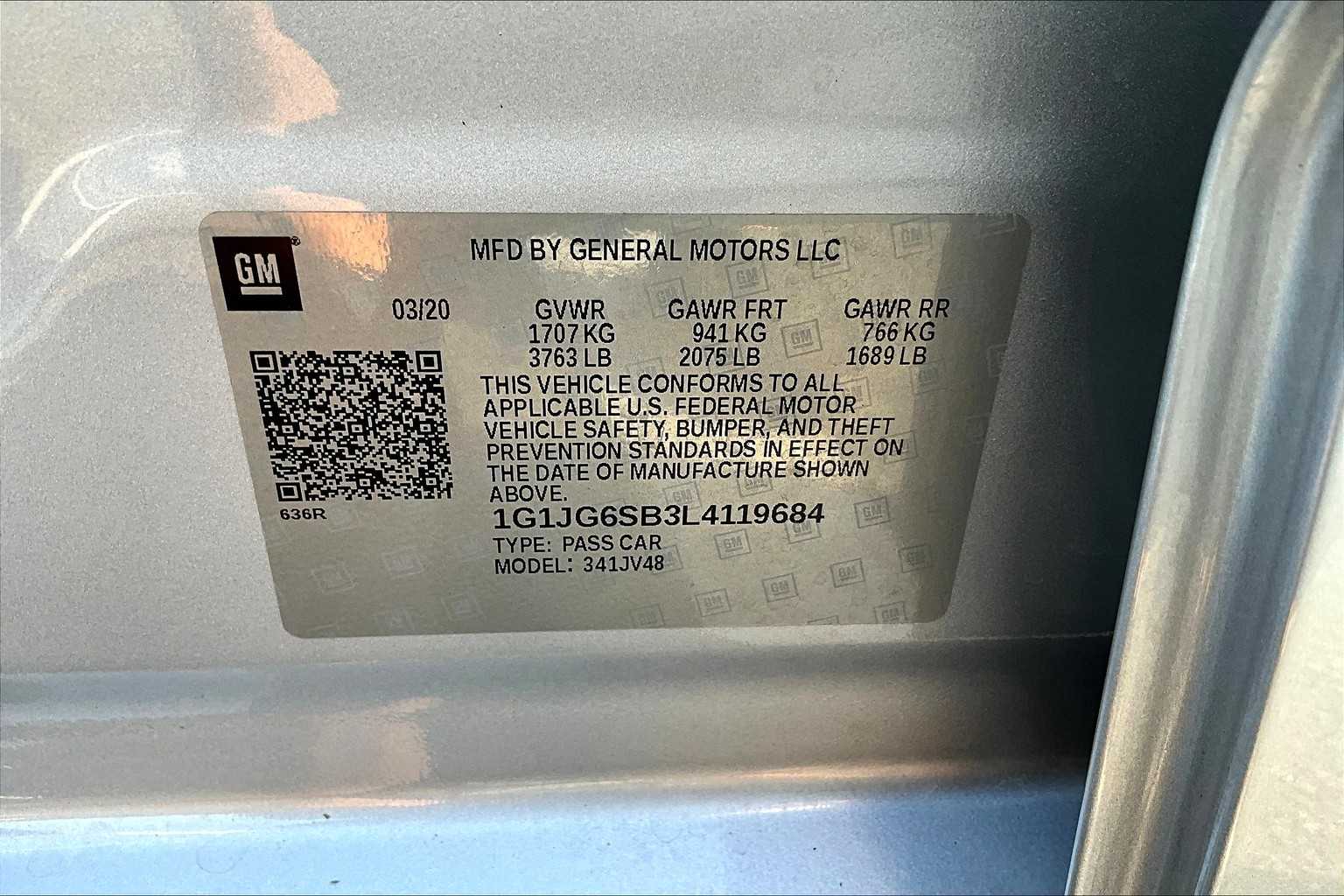 2020 Chevrolet Sonic LT photo 29