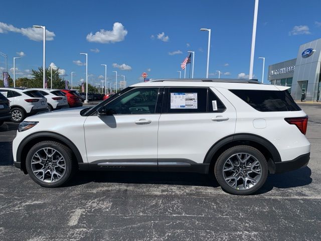 2025 Ford Explorer Platinum photo 4