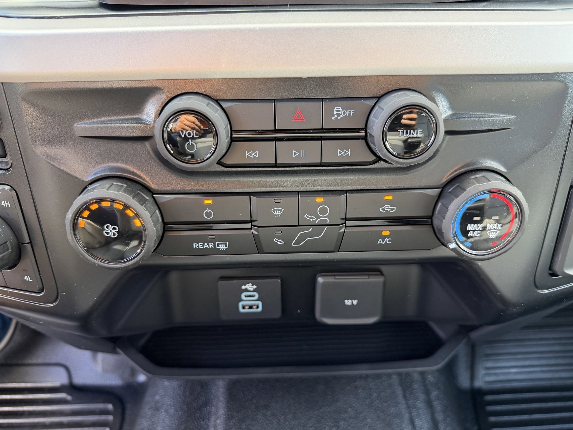 2026 Ford F-550 XL photo 4