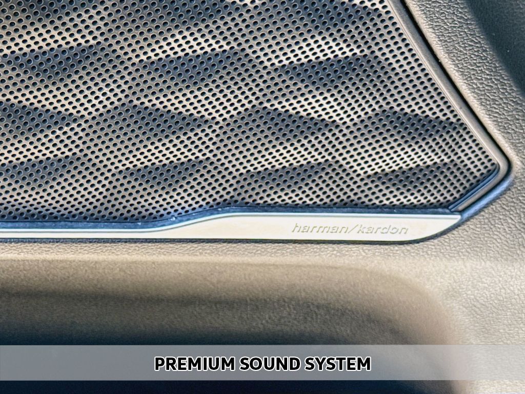 2022 Hyundai Santa Fe SEL Premium photo 4