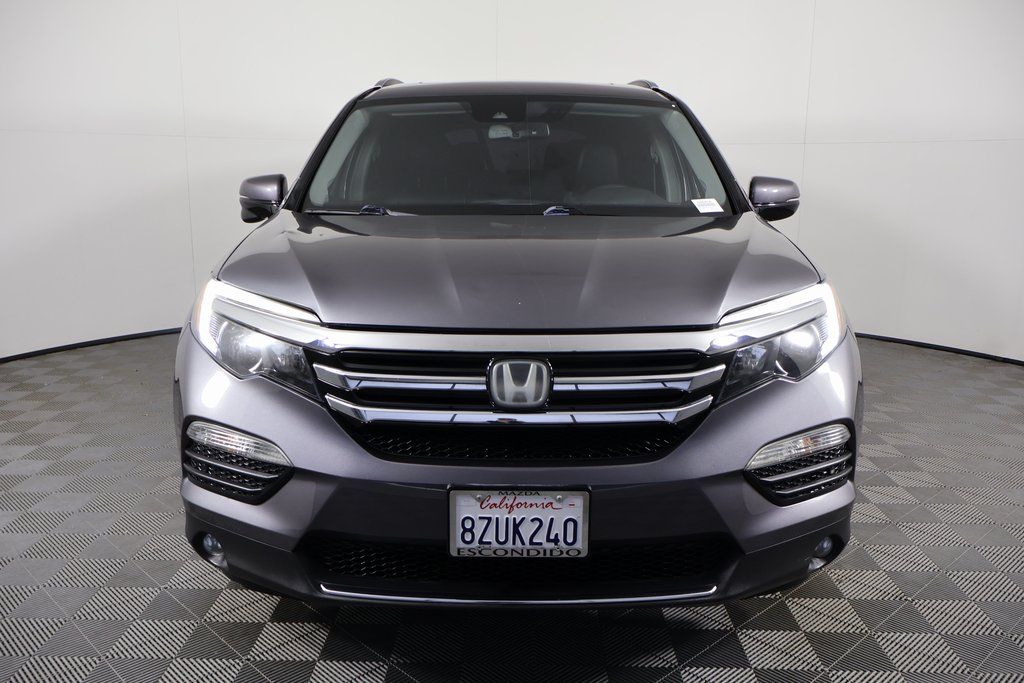 2016 Honda Pilot Touring photo 2