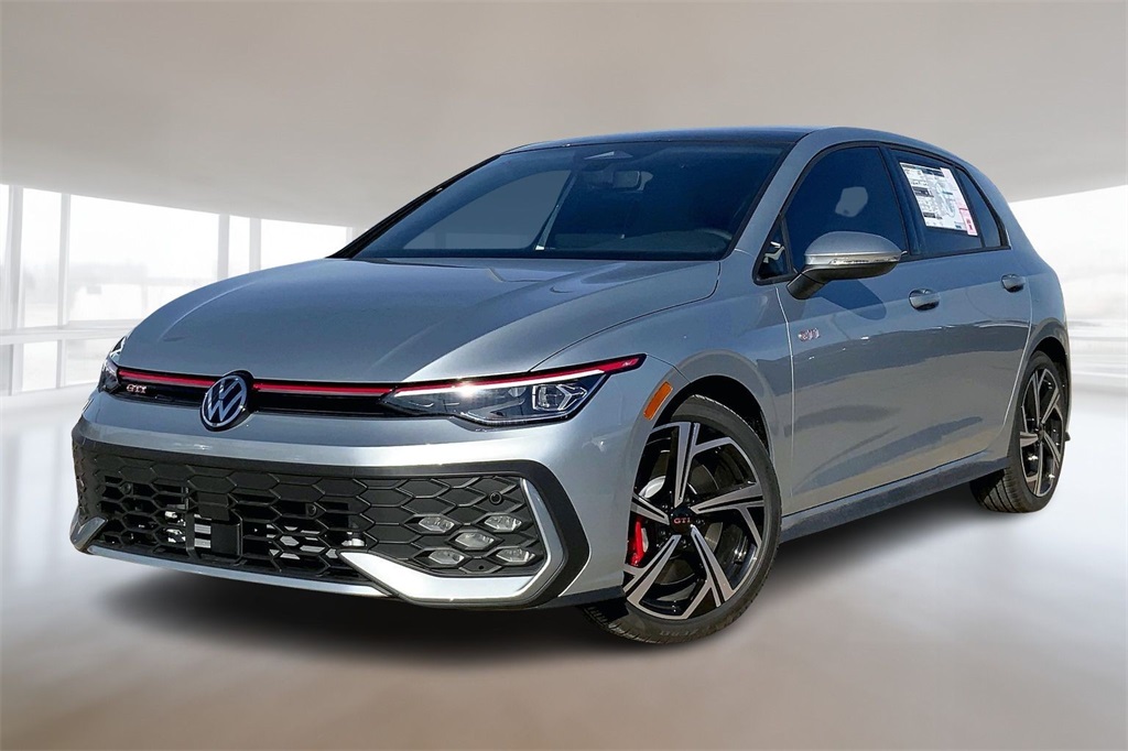 2026 Volkswagen Golf GTI SE's photo