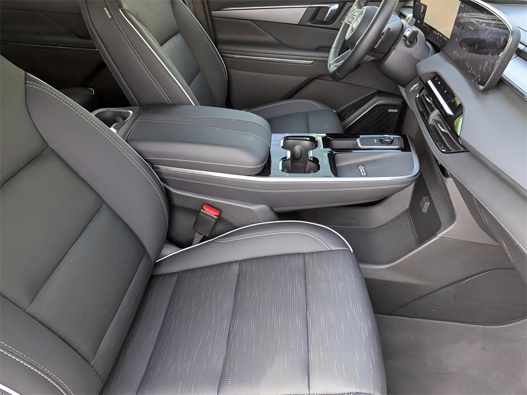 2025 Buick Enclave Sport Touring photo 18
