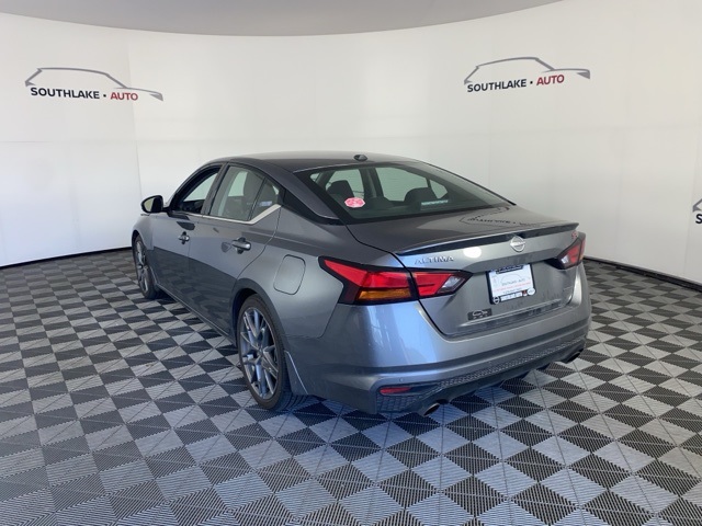 2024 Nissan Altima SR photo 7
