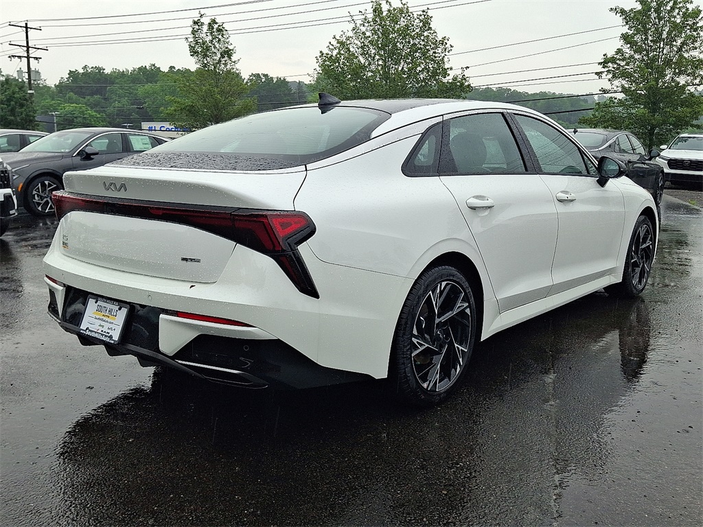 2025 Kia K5 GT-Line photo 5