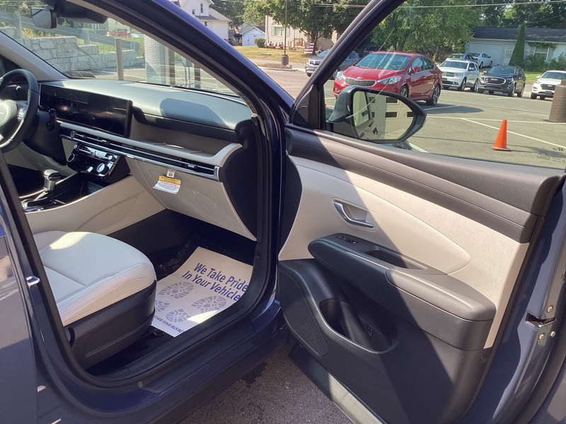 2025 Hyundai Tucson SEL Convenience photo 14