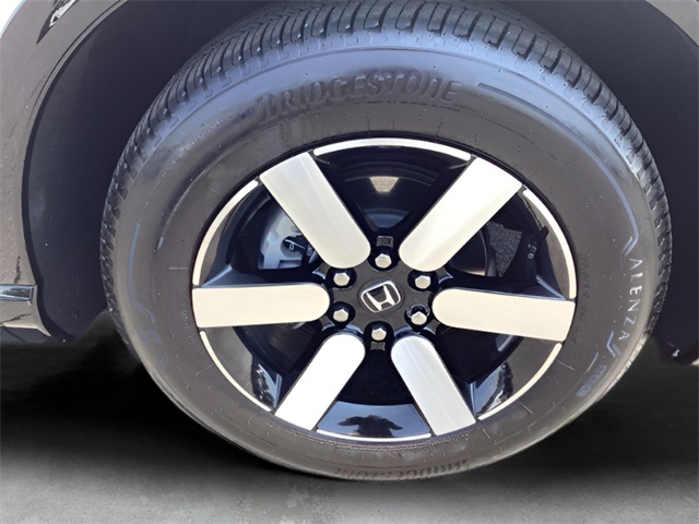 2024 Honda Prologue Touring photo 11