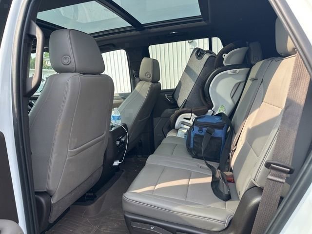 2021 Gmc Yukon SLT photo 23
