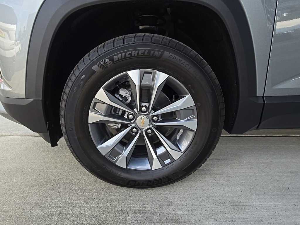 2026 Chevrolet Equinox LT photo 31