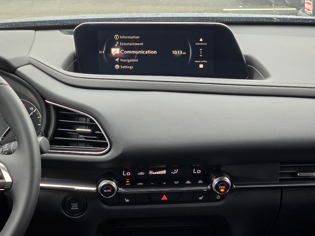2025 Mazda CX-30 2.5 S Preferred photo 2