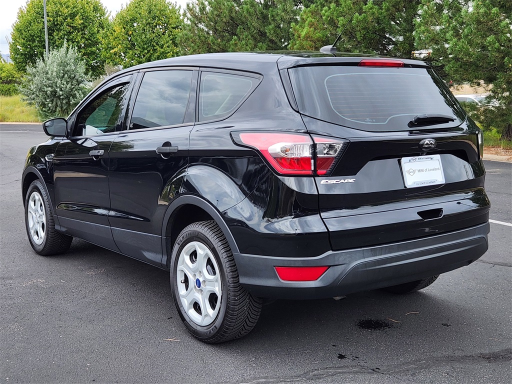 2018 Ford Escape S photo 3