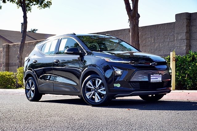 Used 2022 Black Chevrolet LT image 1