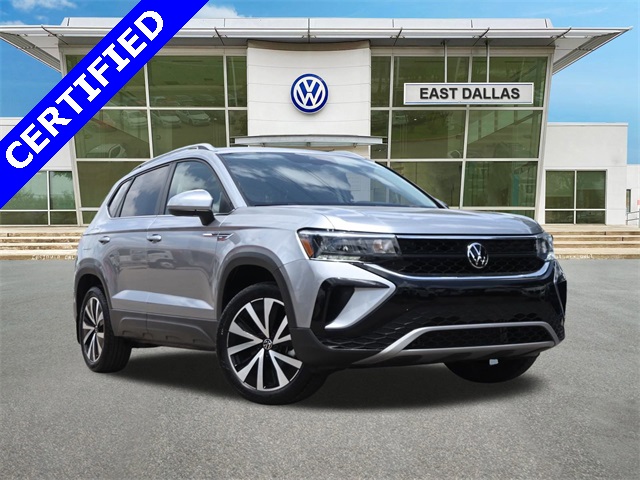 2024 Volkswagen Taos SE photo 4