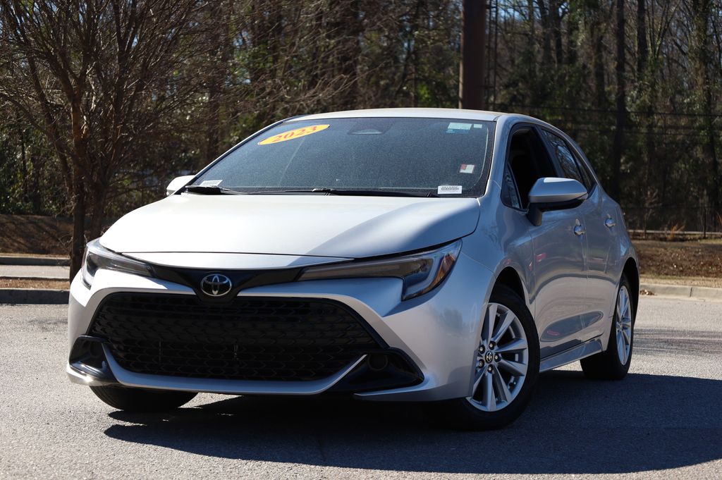 2023 Toyota Corolla Hatchback SE