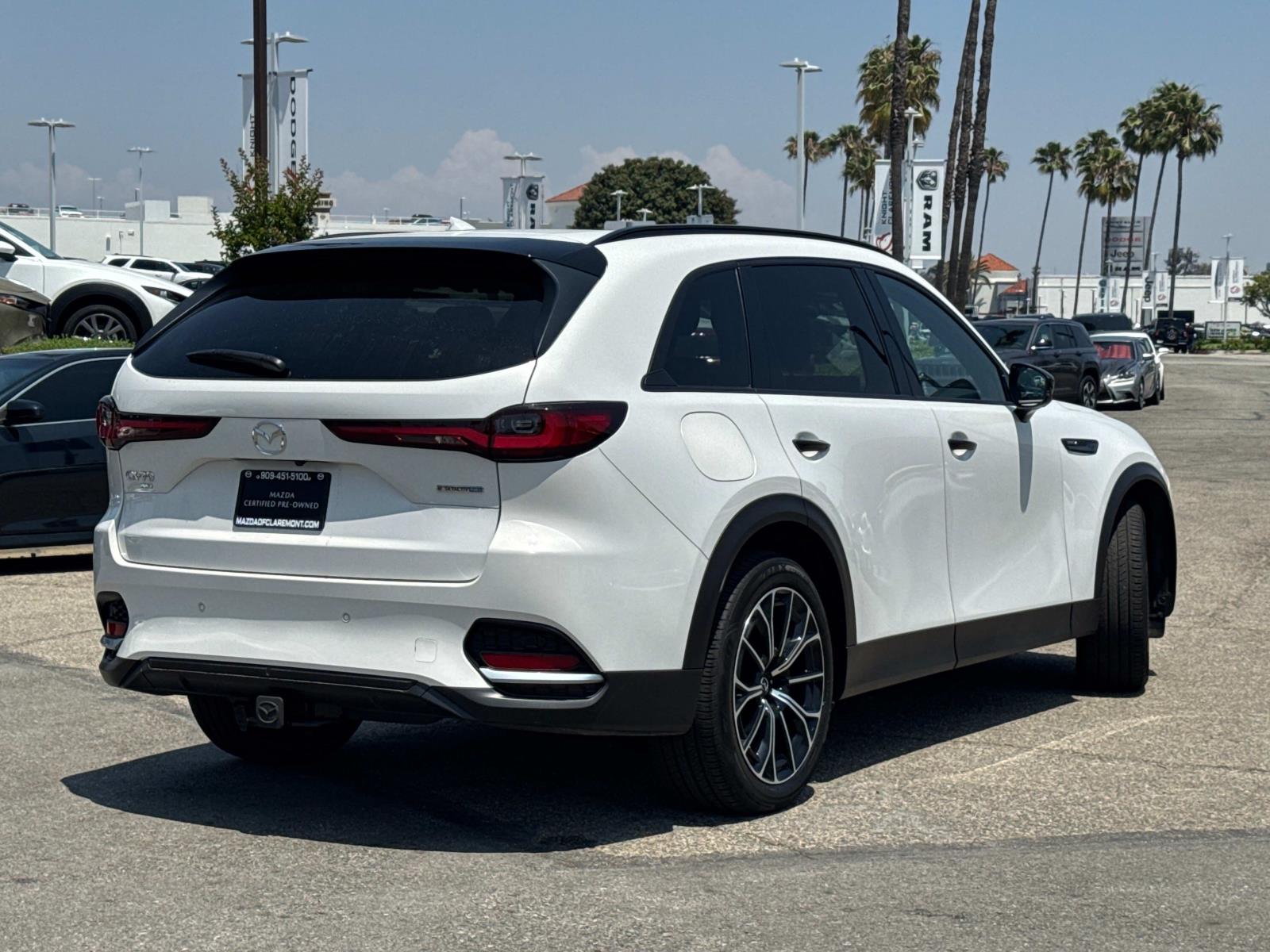 2025 Mazda CX-70 Premium Plus photo 4