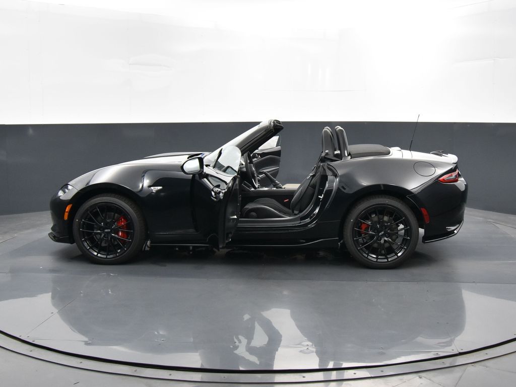 2025 Mazda MX-5 Miata Miata photo 28