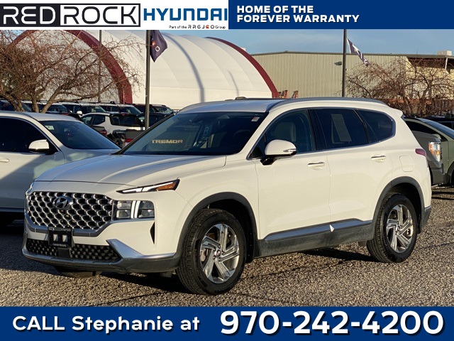 2022 Hyundai Santa Fe SEL's photo