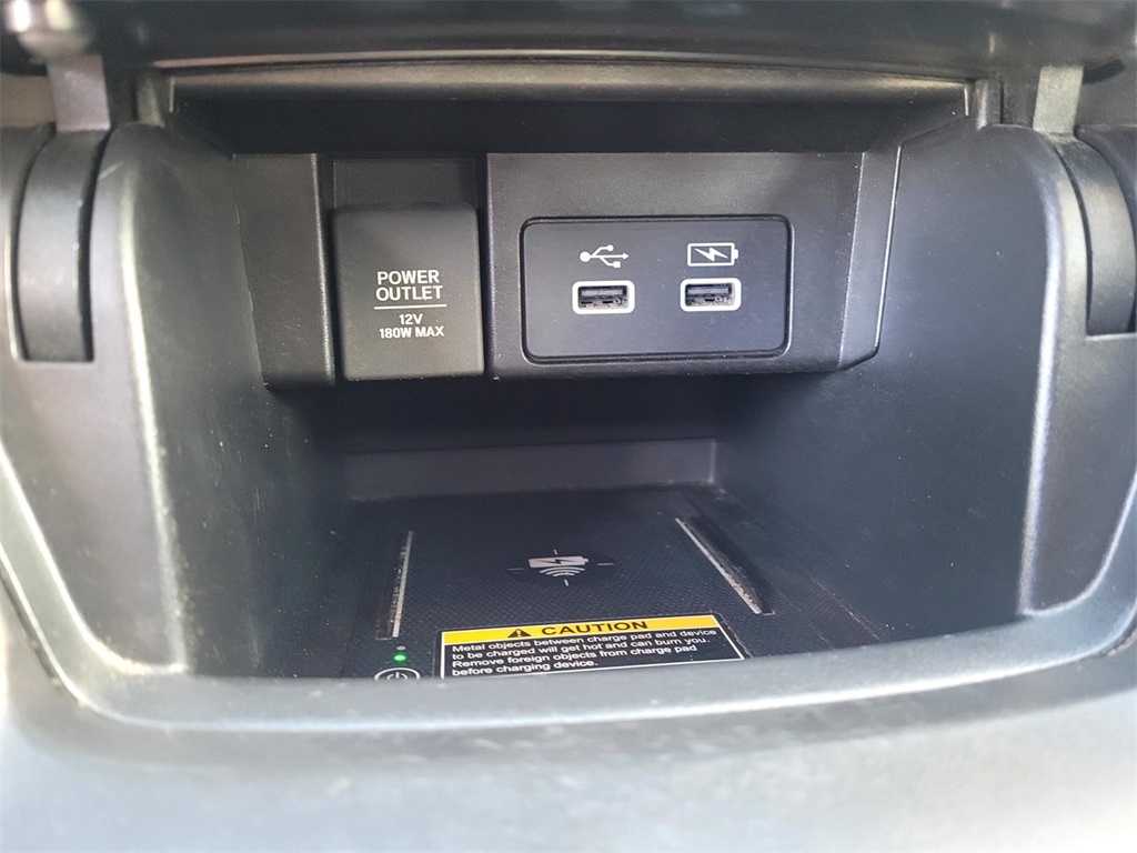 2022 Honda Accord Touring 2.0T photo 18
