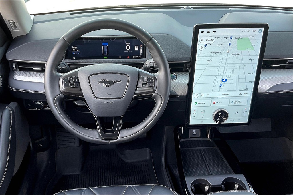 2022 Ford Mustang Mach-E Select photo 4