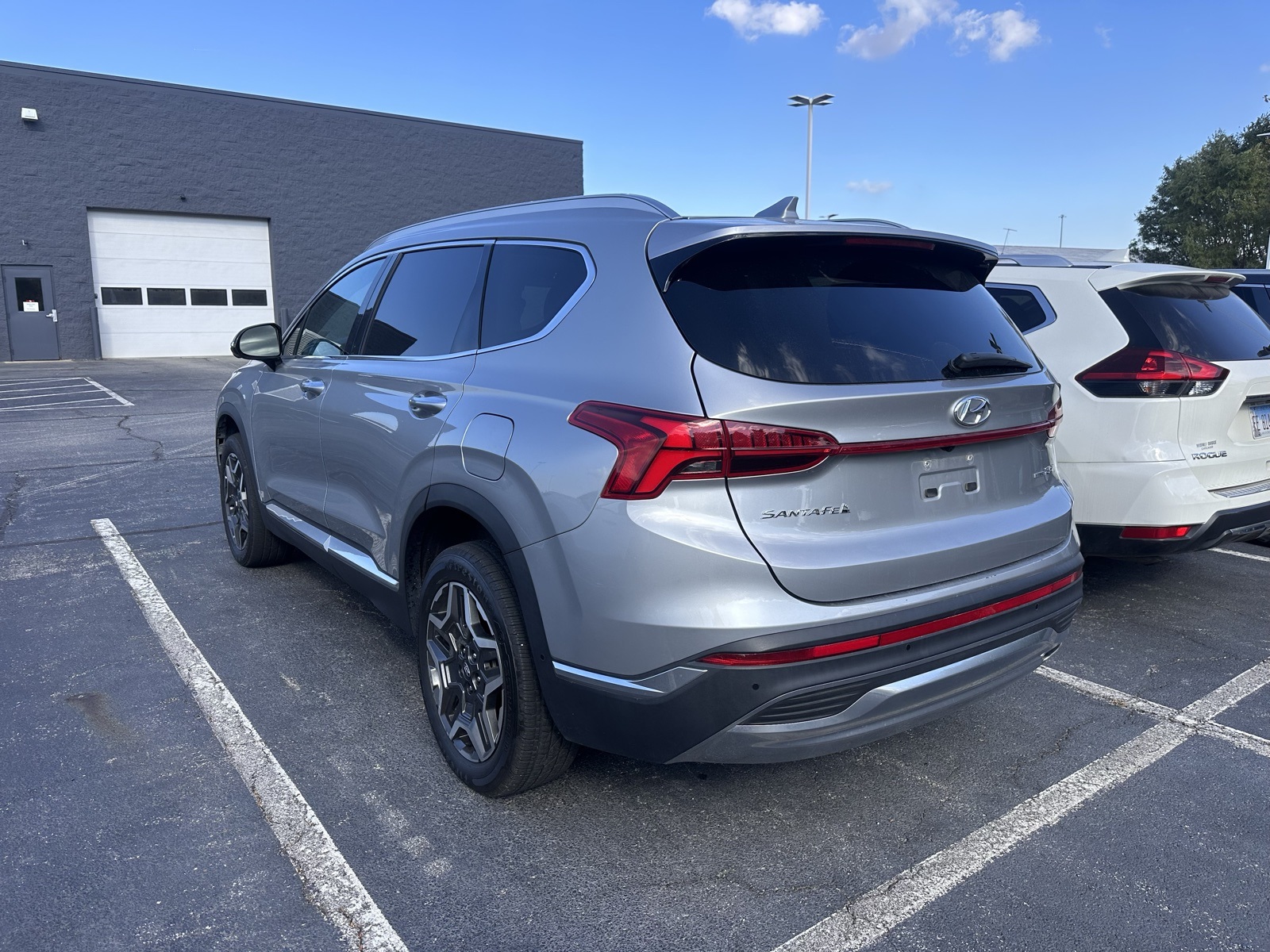 2023 Hyundai Santa Fe Limited photo 3