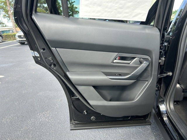 2025 Mazda CX-50 Preferred photo 7