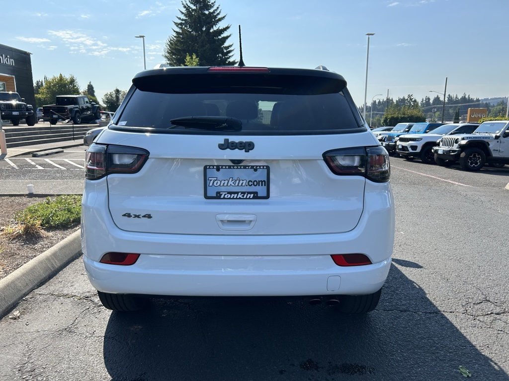 2022 Jeep Compass High Altitude photo 5
